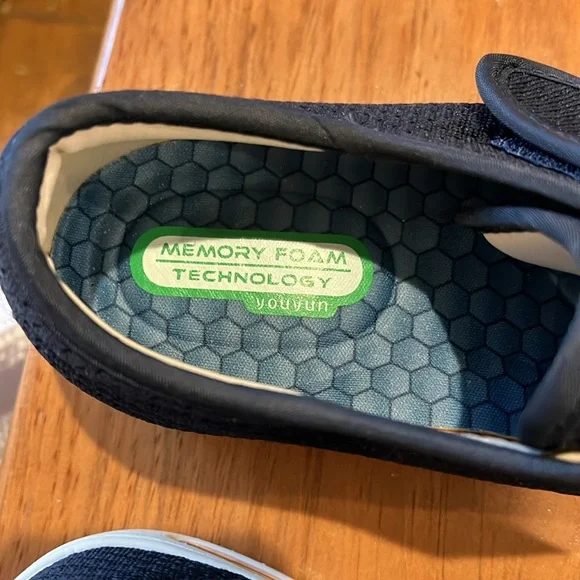 Youyun Slip-On Shoes‎ - Picture 10 of 10